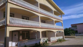 Apartments by the sea Vir - 13801